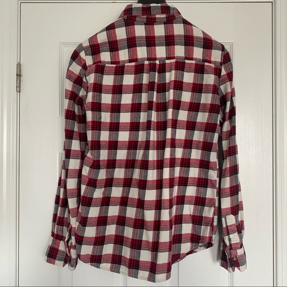 BDG | Boyfriend Fit Red and White Plaid Flannel - Picture 10 of 14